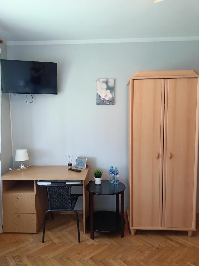 Pokoje Pod Swierkiem Сважендз Екстериор снимка
